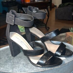 Chinese Laundry Black Croc-Embossed Heels